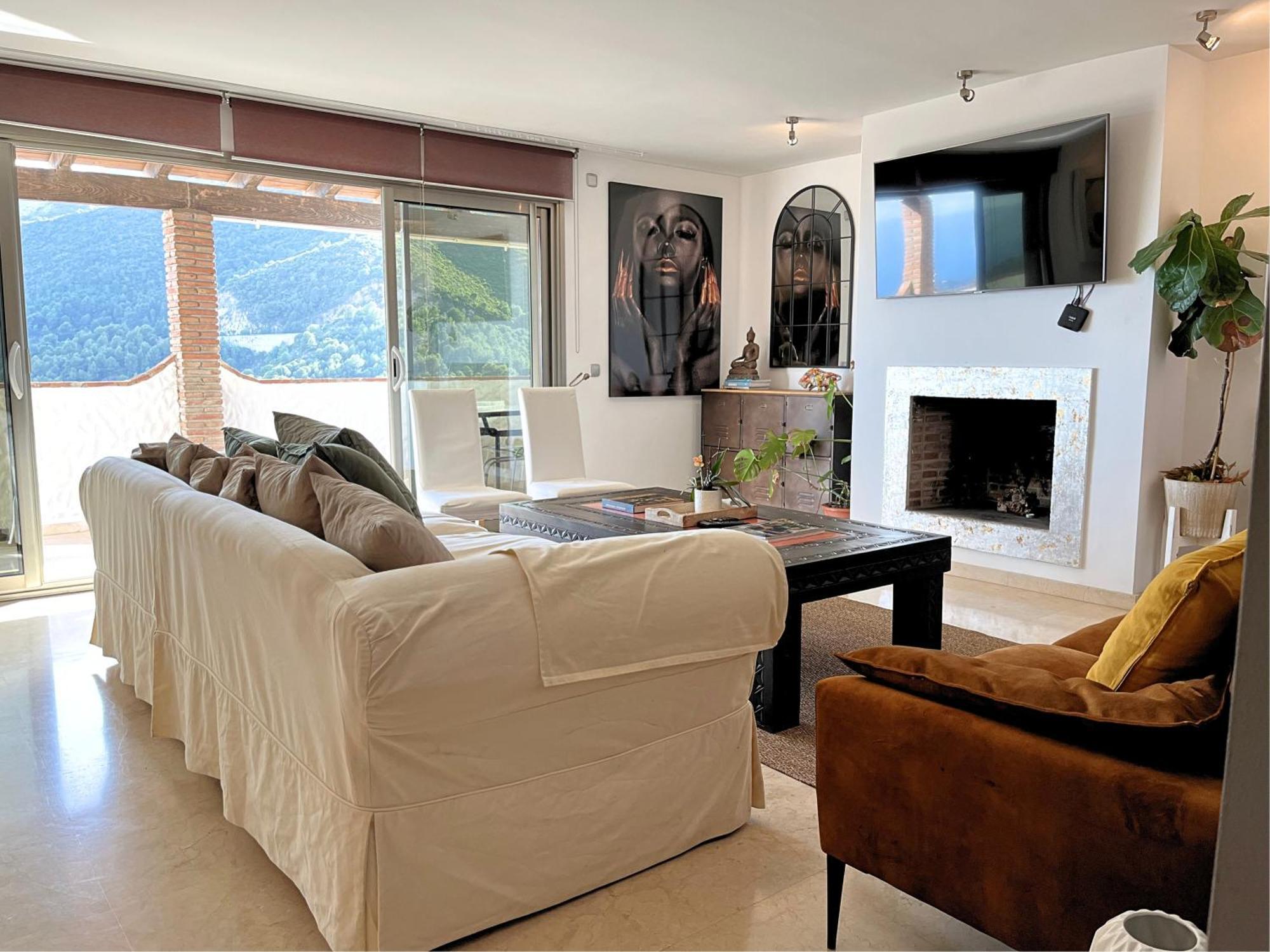 Ojen Penthouse Lägenhet Exteriör bild